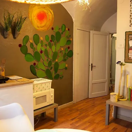 Apartment By Sicily In